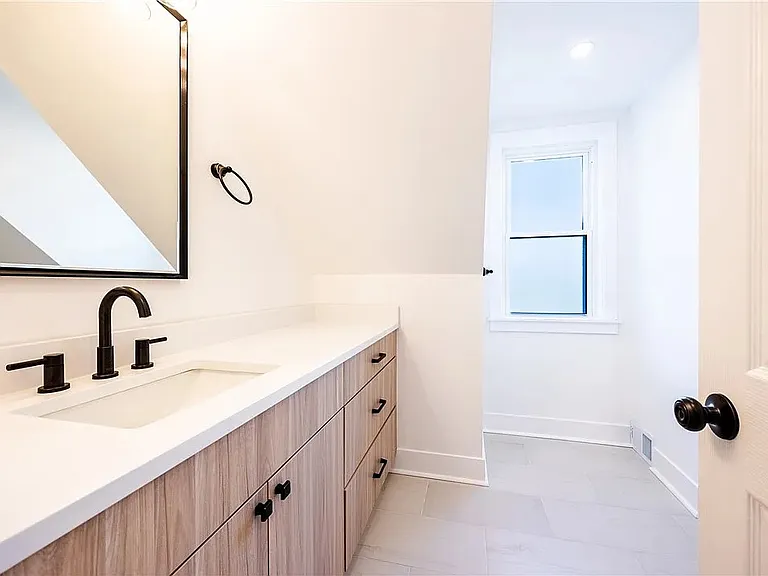 5 N Park Rd — Photo 14