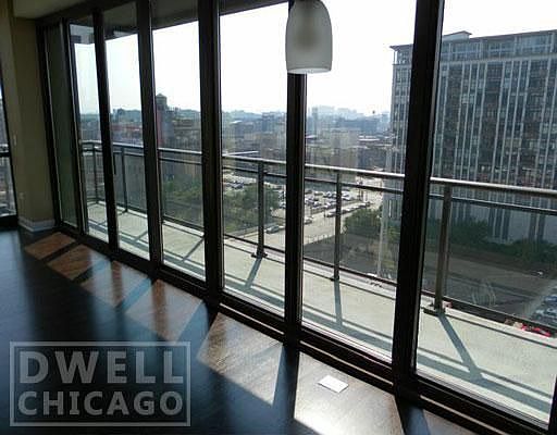 5th image of 670 W Wayman St APT 404