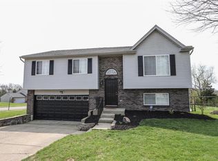 700 Brookwood Dr, Alexandria, KY 41001