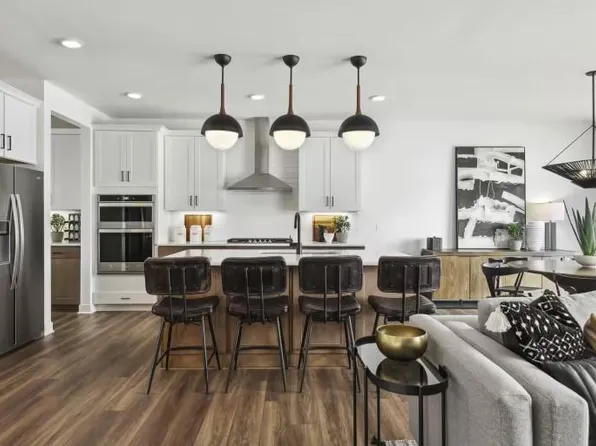 15144 Amber Fields Blvd W, Rosemount, MN 55068
