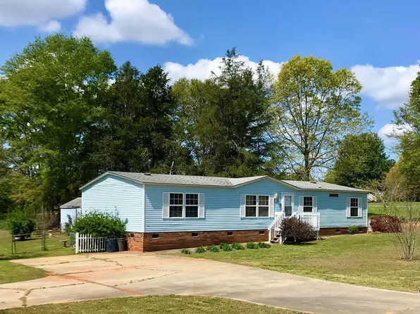 3724 Fairview Rd, Fountain Inn, SC 29644