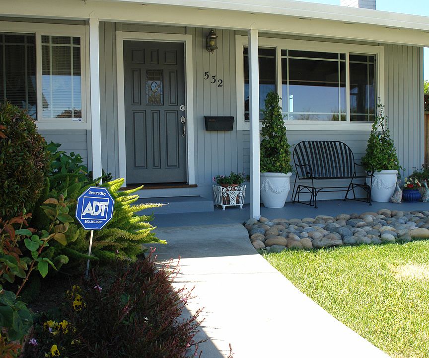 1st image of 532 Paiute Ln