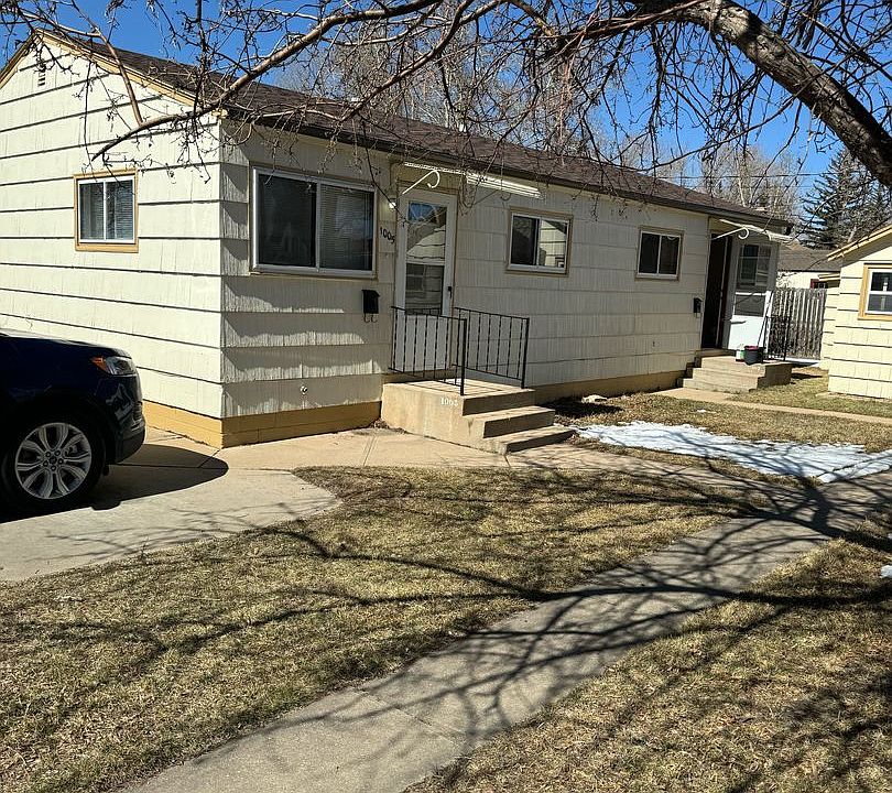 1st image of 1007 E Russell St