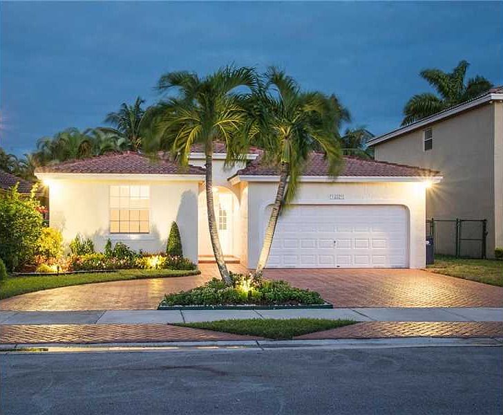 1st image of 12521 Sw 119 Ct