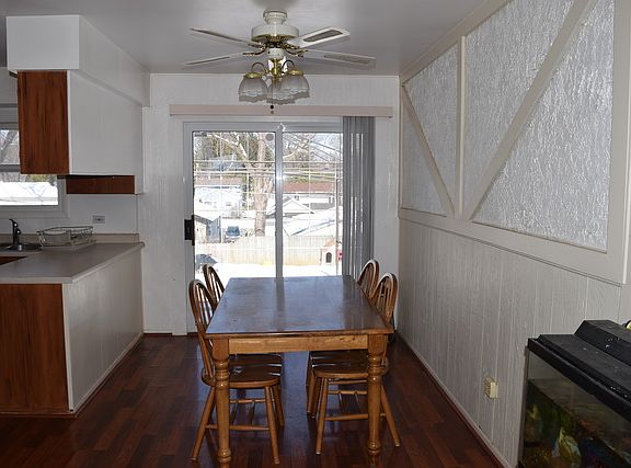 5th image of 618 Oakwood Dr