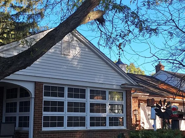 111-113 N Lewis St, Saline, MI 48176