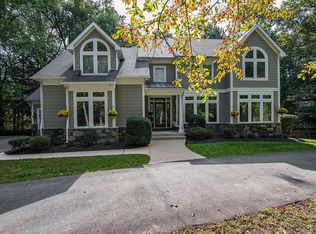 10120 Bevern Ln, Potomac, MD 20854