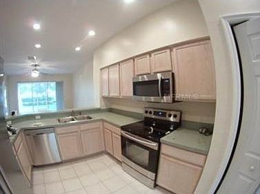5th image of 10420 Mulligan Ct #22