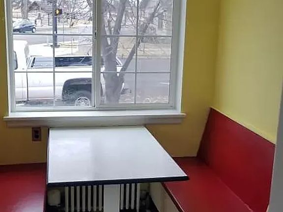 5th image of 501 W Hays St #1-1427