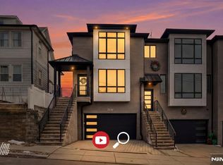 256A 7th St, Palisades Park, NJ