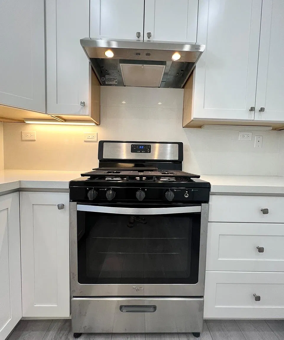 1 bed, 948 sqft, $2,950 — Photo 4