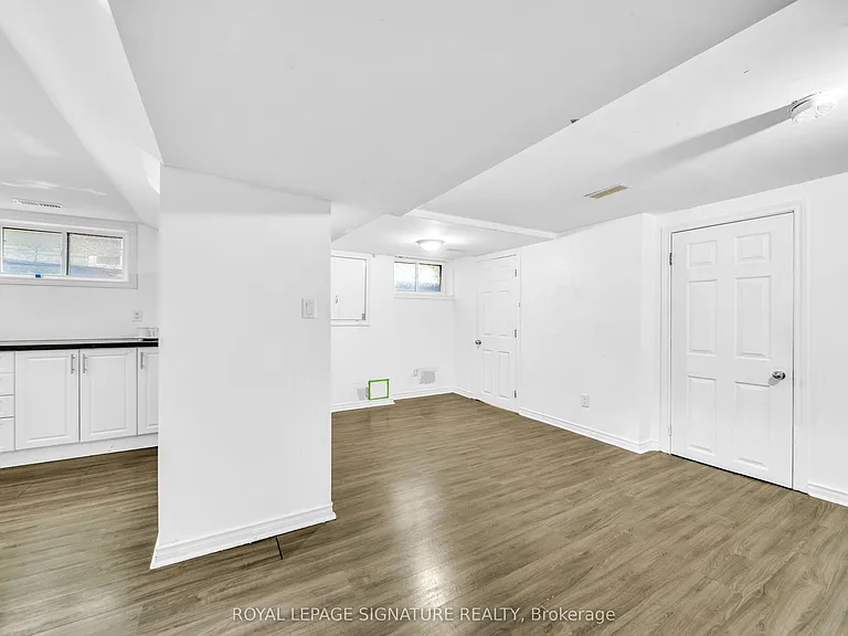 43 Parkside Dr #BASEMENT — Photo 12