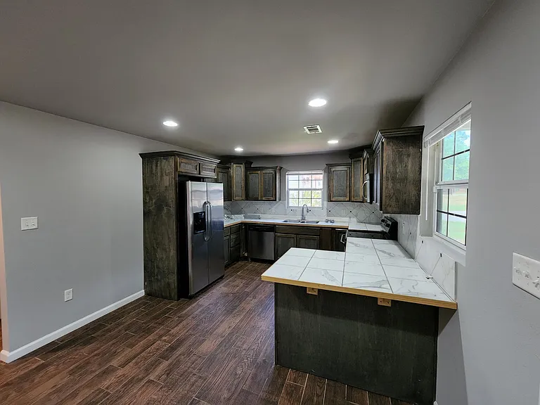10123 Lanehart Rd — Photo 2