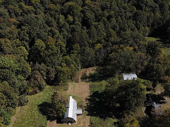 3rd image of 8200 N County Line Rd