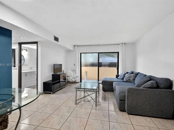 2924 Collins Ave, Miami Beach, FL