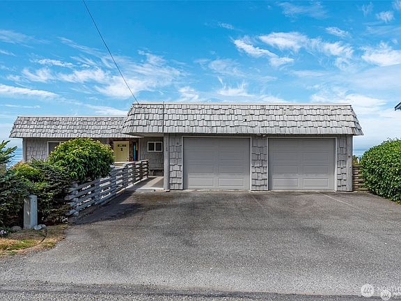 2nd image of 1505 West Beach Road