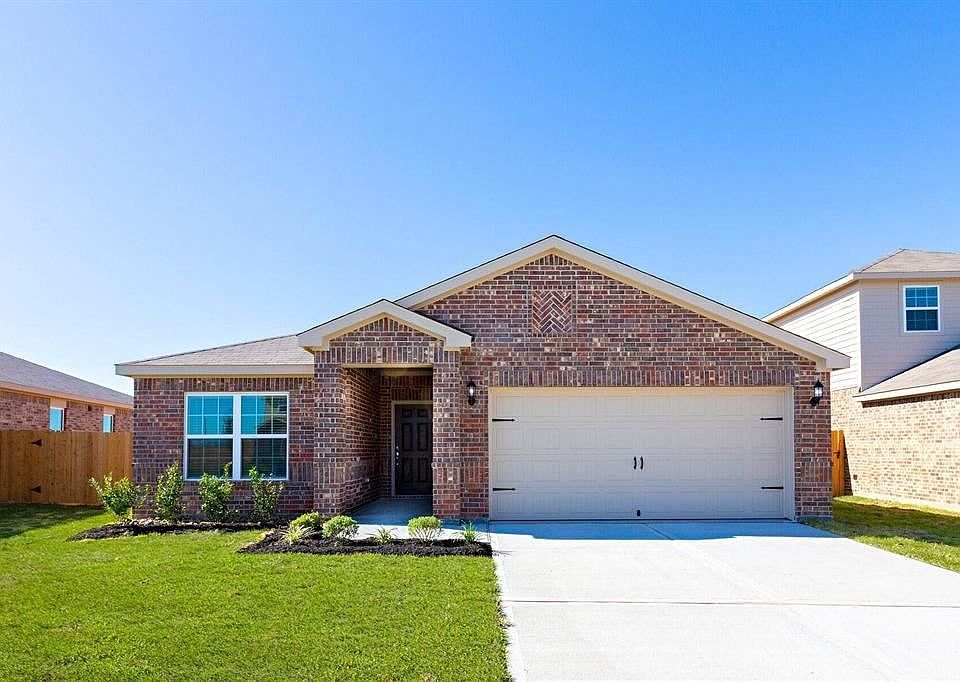 1st image of 560 Amberwood Park Dr
