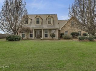 213 Teche Dr, Bossier City, LA 71111
