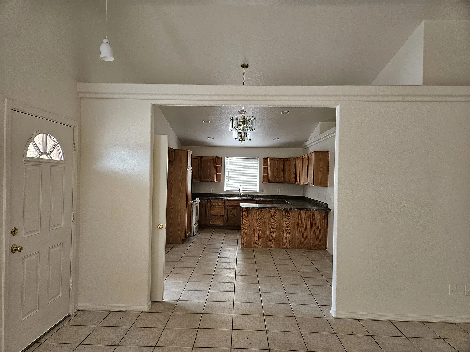 3339 N Eagle Rock Rd — Photo 3