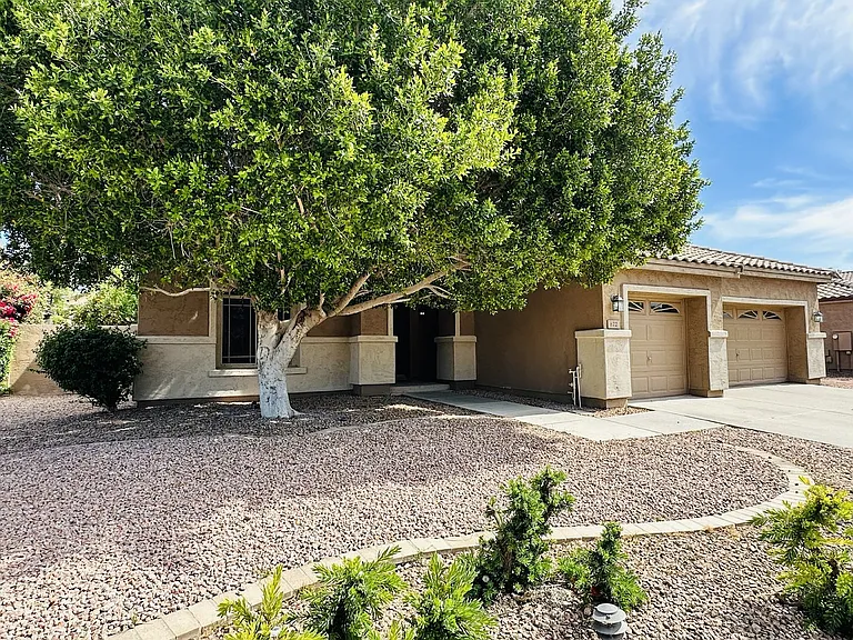 672 W Raven Dr — Photo 14