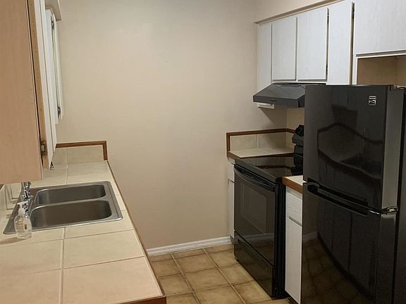 4th image of 190 E Olmstead Dr Unit F23