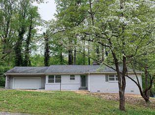 5824 Little John Ln, Knoxville, TN 37918