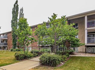 9120 149th St NW, Edmonton, AB T5R 1C2