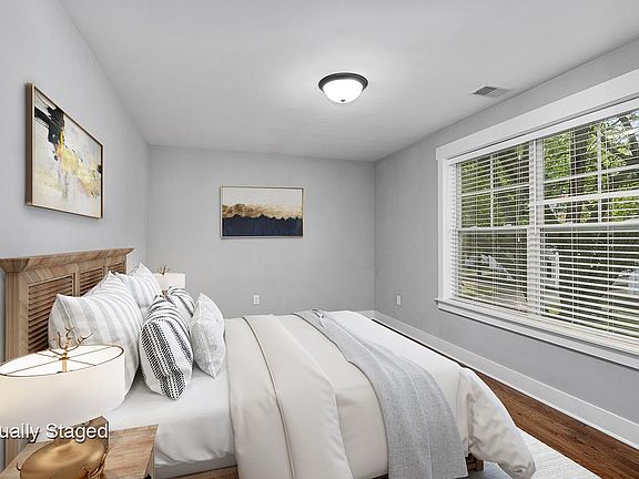 2nd image of 947 Hovey St SW #2