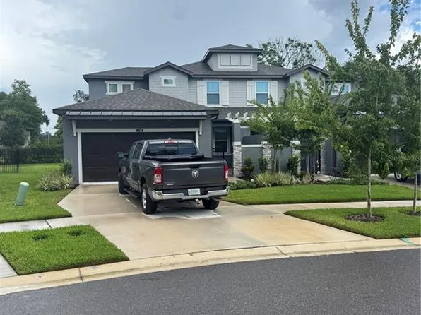 345 Villa Corte Dr, Lutz, FL 33549