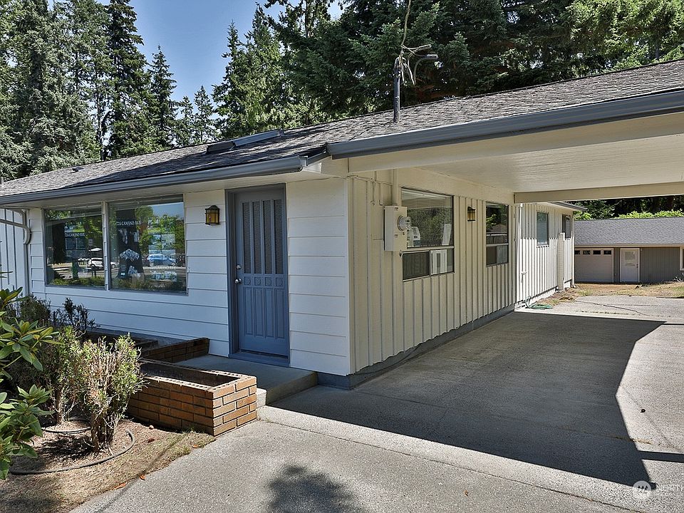 1st image of 724 Camano Avenue