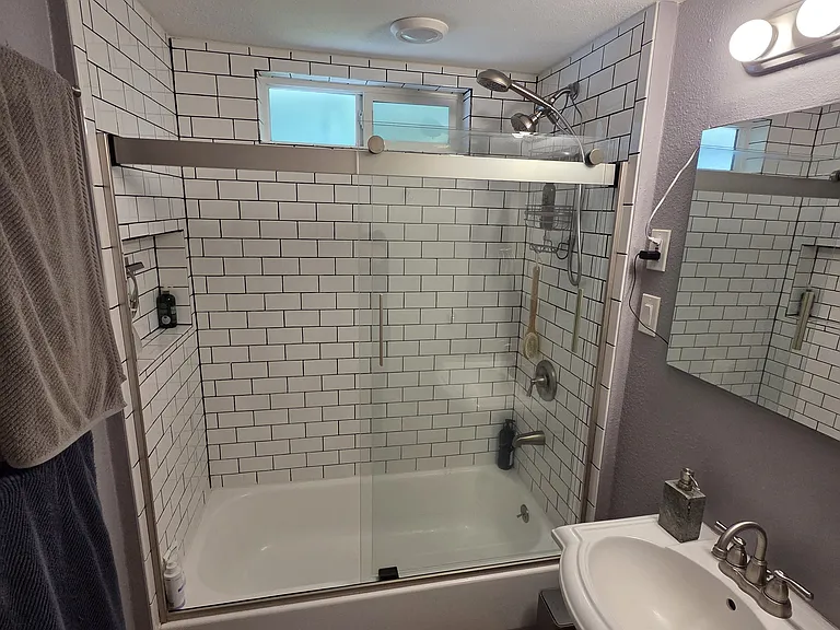Bathroom shower