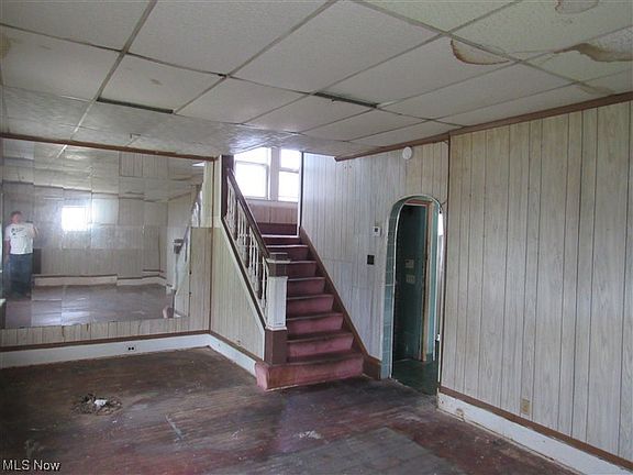 3rd image of 4158 E 116th St