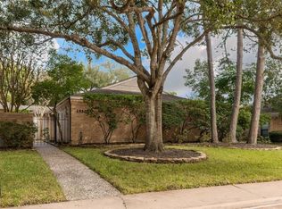15507 Pleasant Valley Rd, Houston, TX 77062