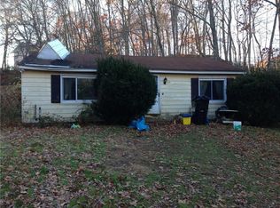 65 Sachem Head Rd, Guilford, CT 06437