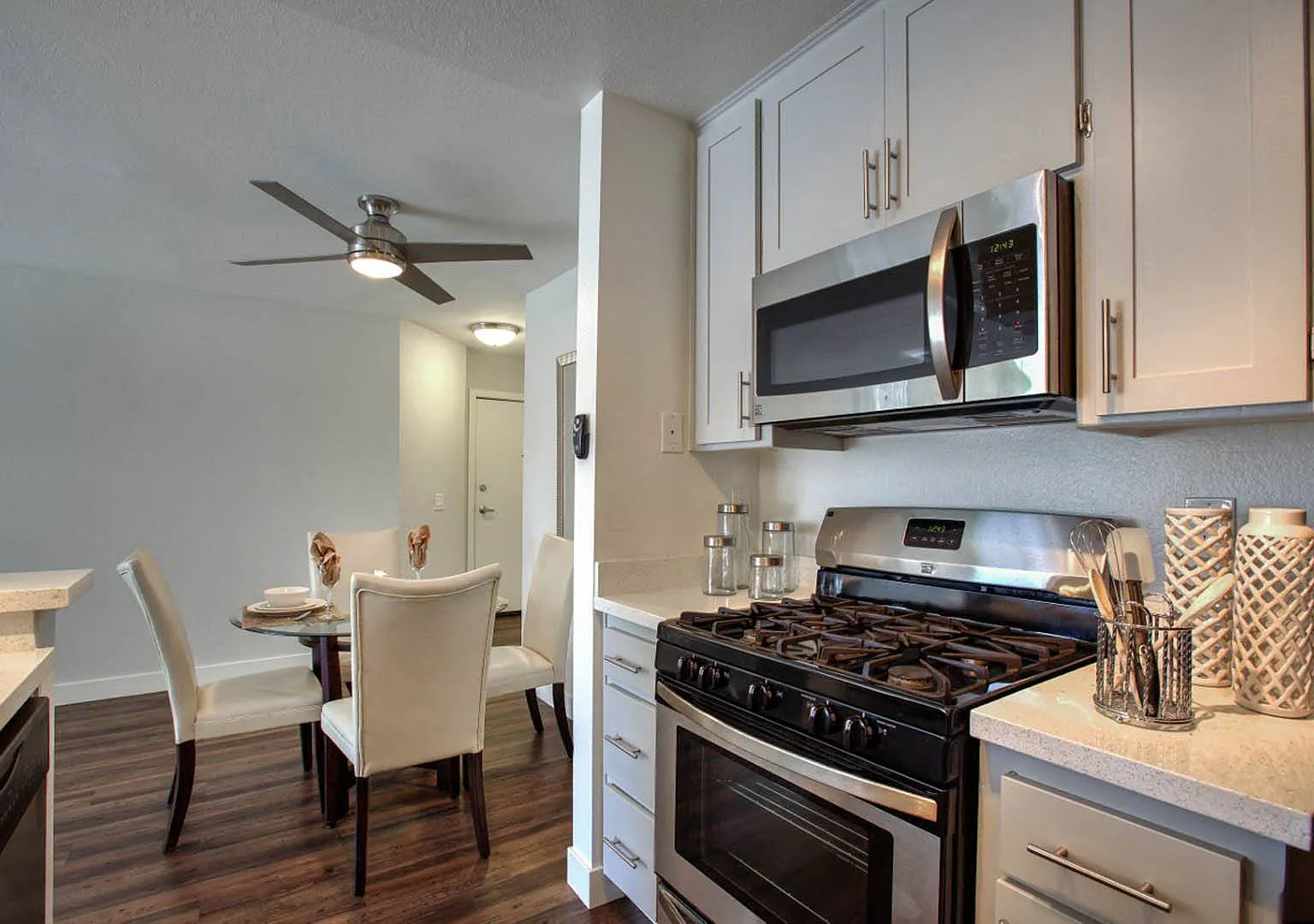Toluca Lofts — Photo 3