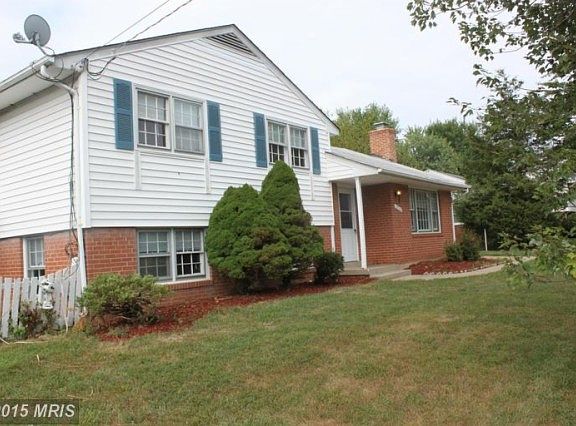 2nd image of 14705 Batavia Dr