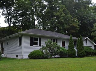109 Brook Hill Rd, Milford, PA 18337