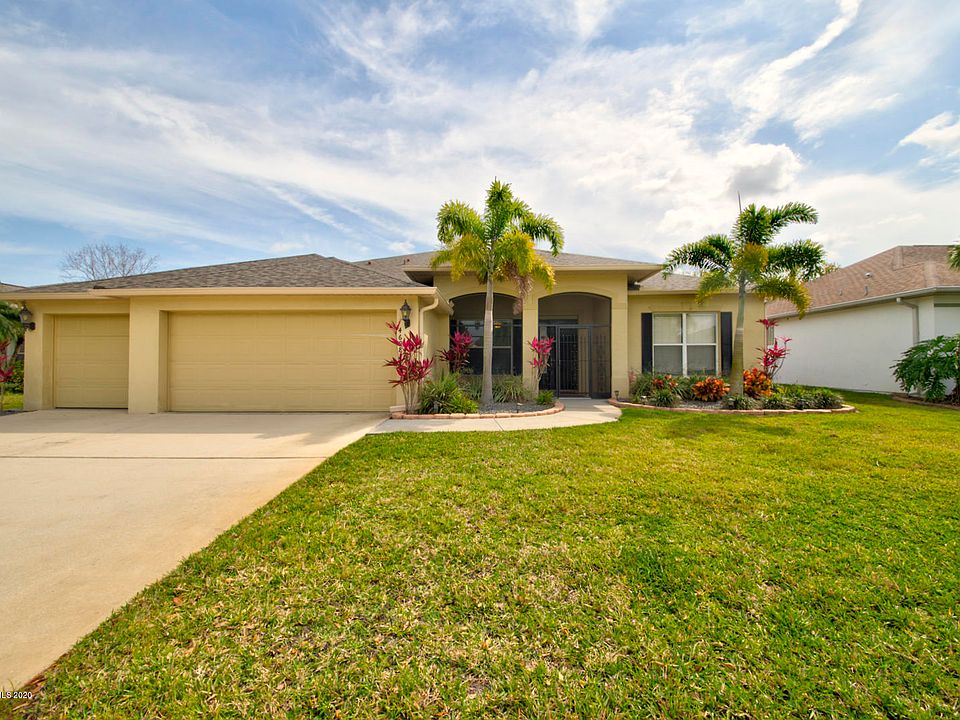 1st image of 4698 Alamanda Dr