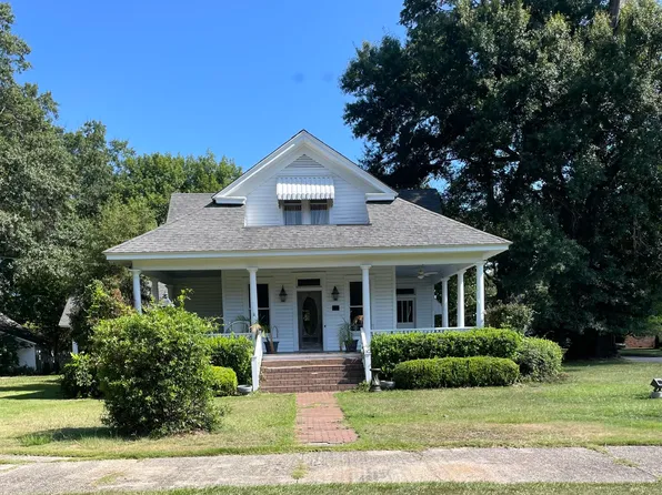 210 S Ferrill Ave, Quitman, MS 39355