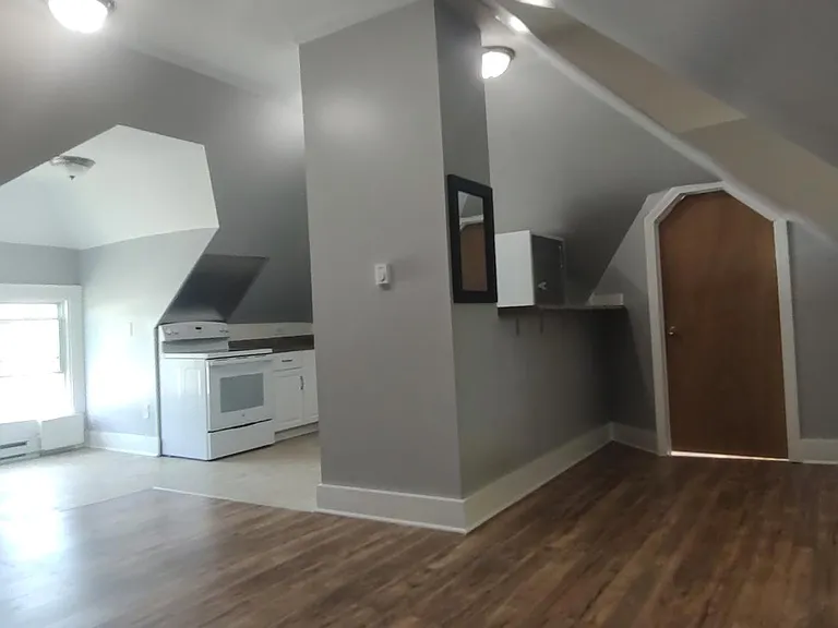 24 Halifax St #3 — Photo 1