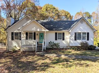55 Willow Bend Dr, Cartersville, GA 30121