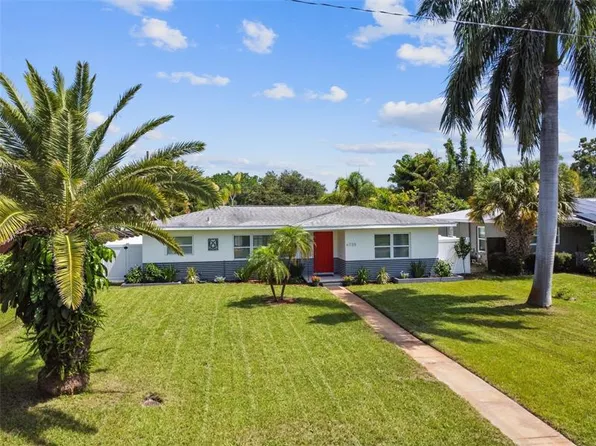 6735 3rd Ave N, Saint Petersburg, FL 33710