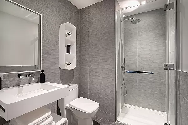 Rented by Compass | media 7