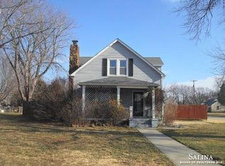 233 S Highland St, Assaria, KS 67416