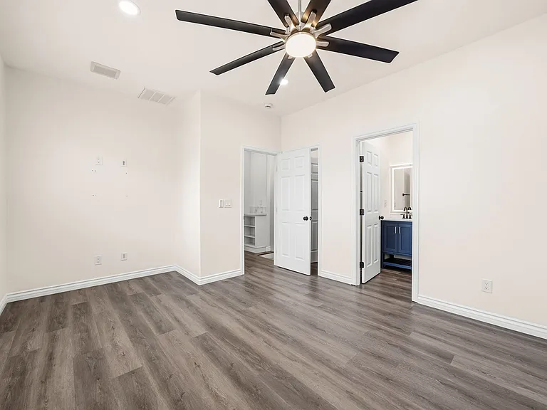 12615 Bridgewater Dr — Photo 14