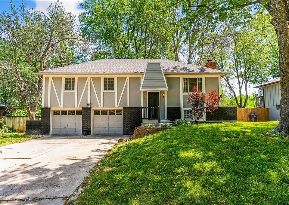216 SW Rockwood St, Blue Springs, MO 64014 Zillow