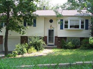 14 Kerner Dr, Chester, NY 10918