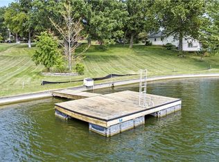 7818 NW Pleasant Ford Rd, Weatherby Lake, MO 64152