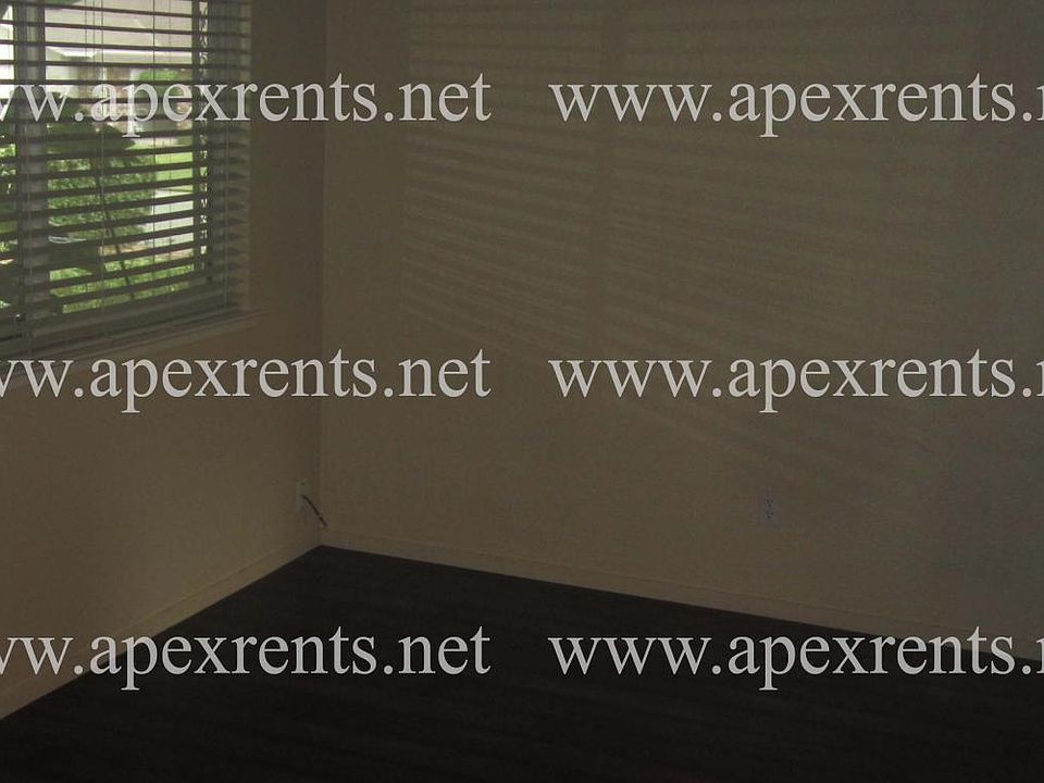 2nd image of 6423 Dorinda Way