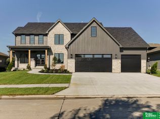 2110 S 211th St, Elkhorn, NE 68022